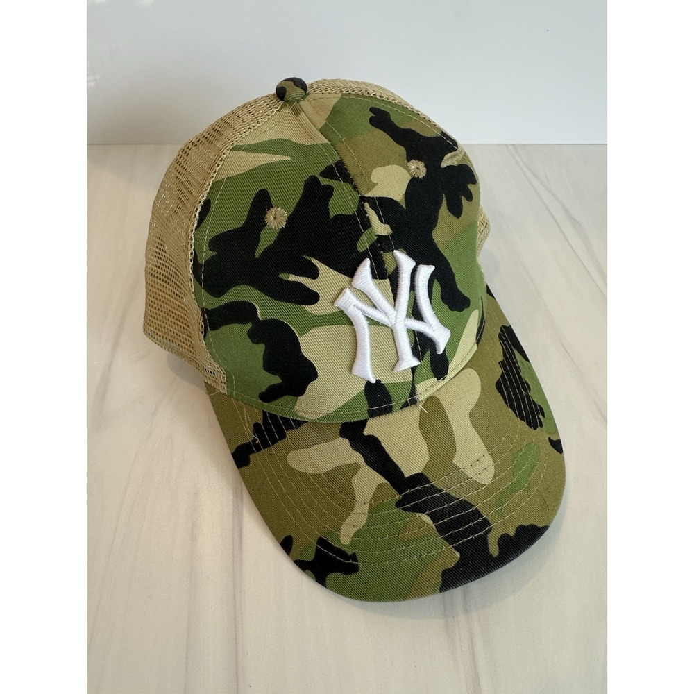 Budweiser NY Camo Hat‎ Men SnapBack Mesh